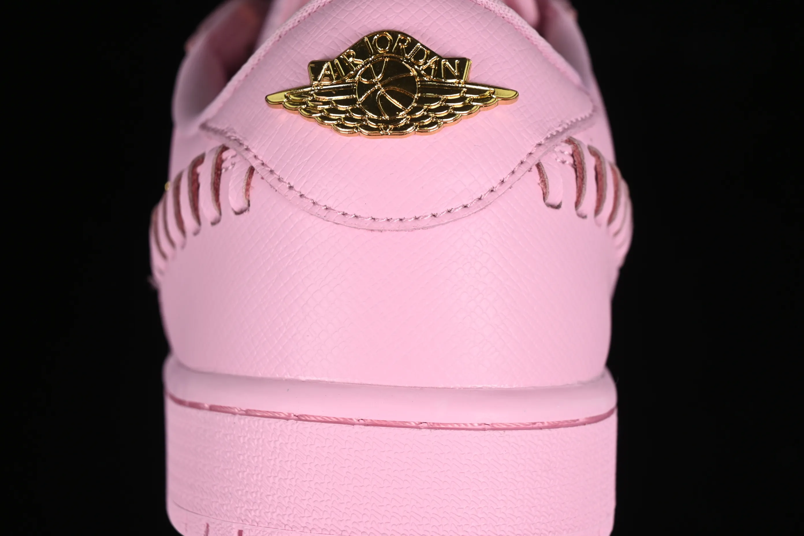 All categories Air Jordan Jordan series basketball shoes Air Jordan 1 Low Air Jordan 1 Low "Method of Make" AJ1 Joe 1 pink low-top cultural and leisure sports sneakers FN5032-600